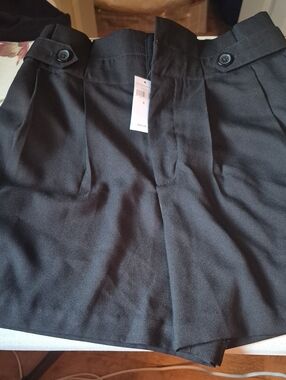 Banana Republic Black Pleated High-Waist Skort with Button Tabs